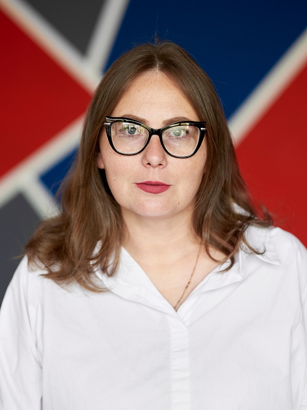 Попова Светлана Викторовна.