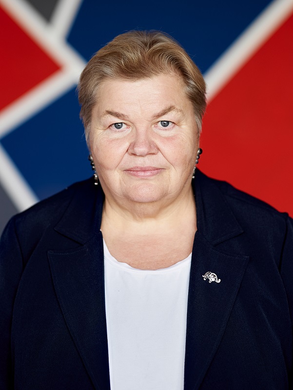 Буду Елена Владимировна.