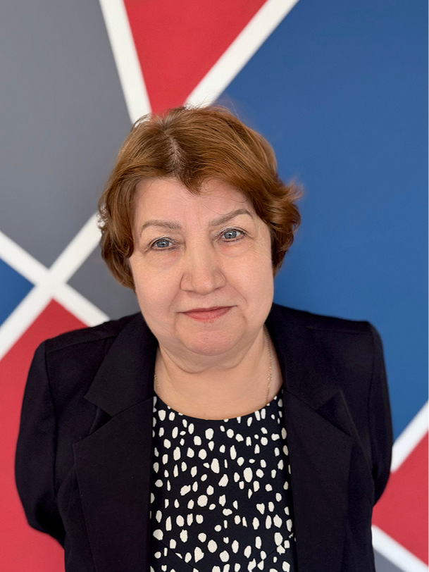 Елизарова Фаина Николаевна.